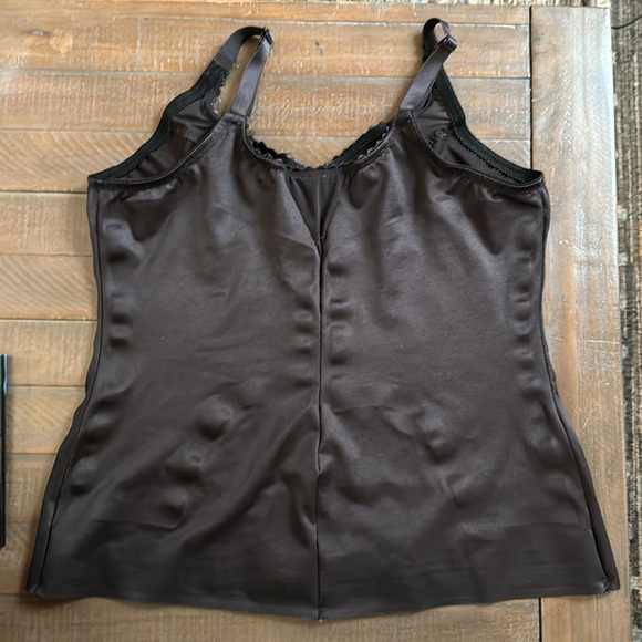 Ruby Ribbon Cami - Picture 2 of 3